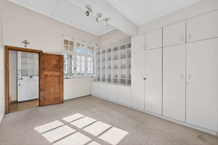 2 Bedroom Property for Sale in Cape Town City Centre Western Cape